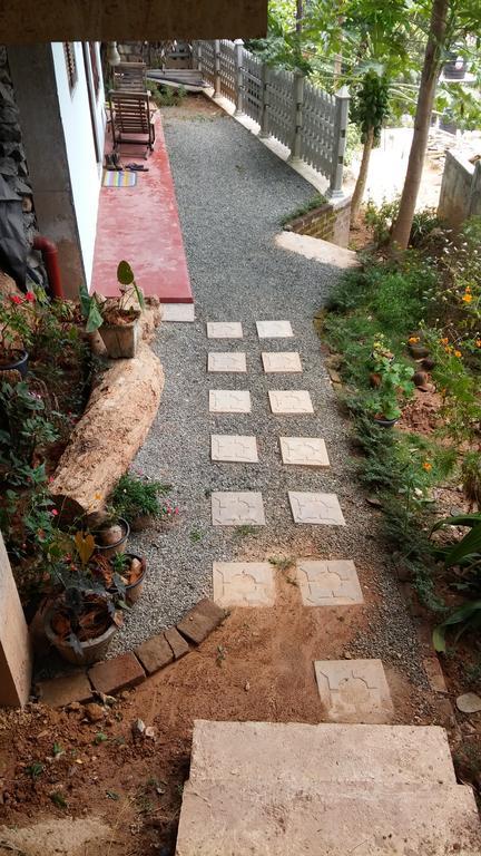 Senasuma Homestay Ella Buitenkant foto