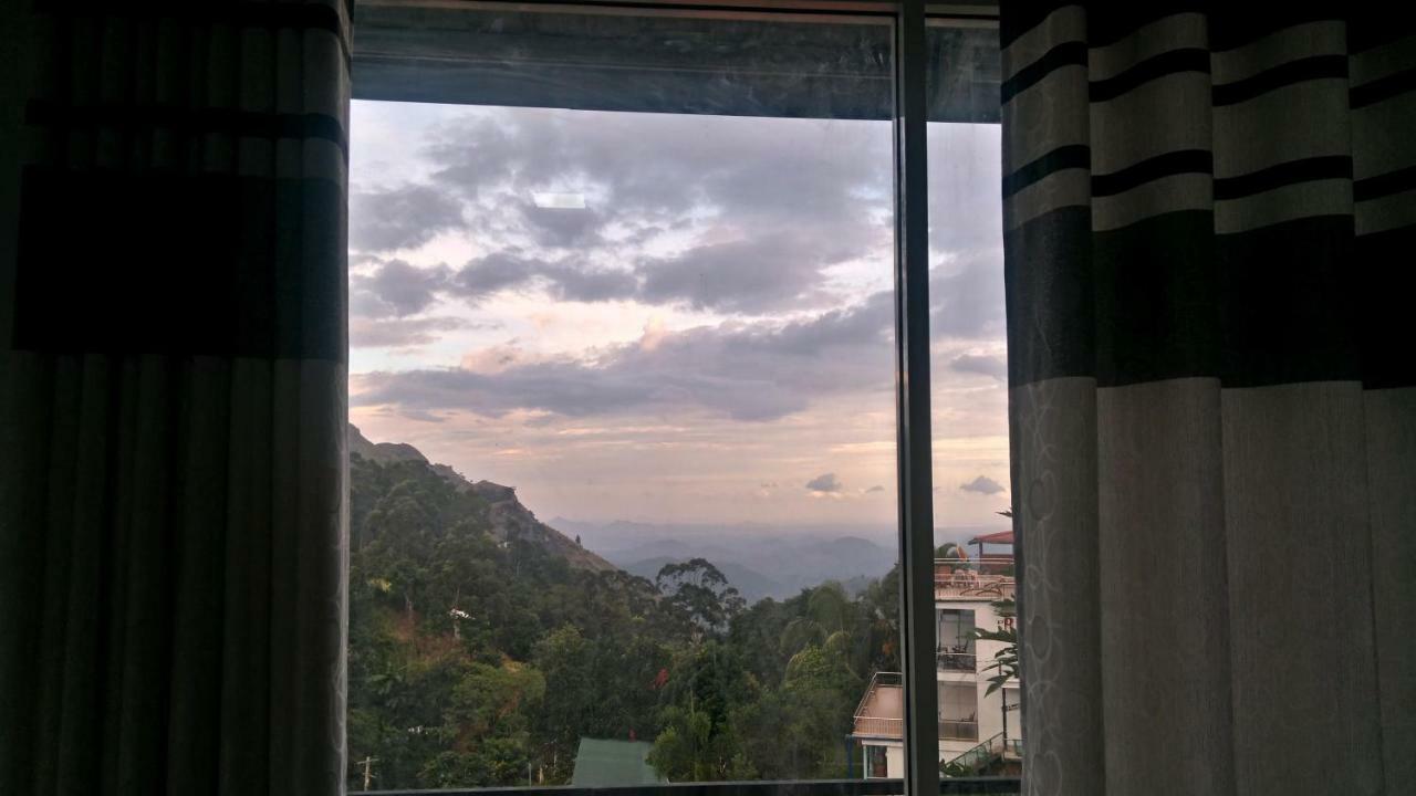 Senasuma Homestay Ella Buitenkant foto