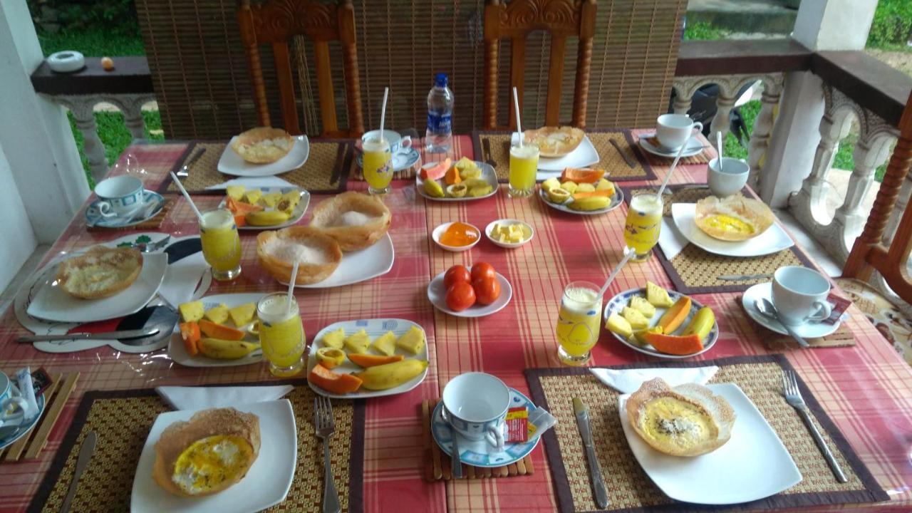 Senasuma Homestay Ella Buitenkant foto