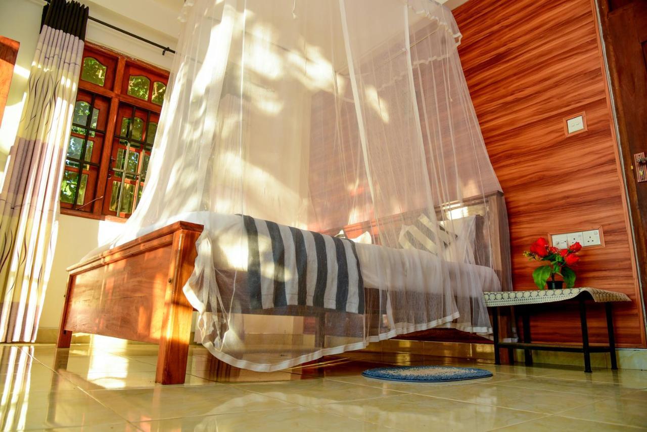 Senasuma Homestay Ella Buitenkant foto