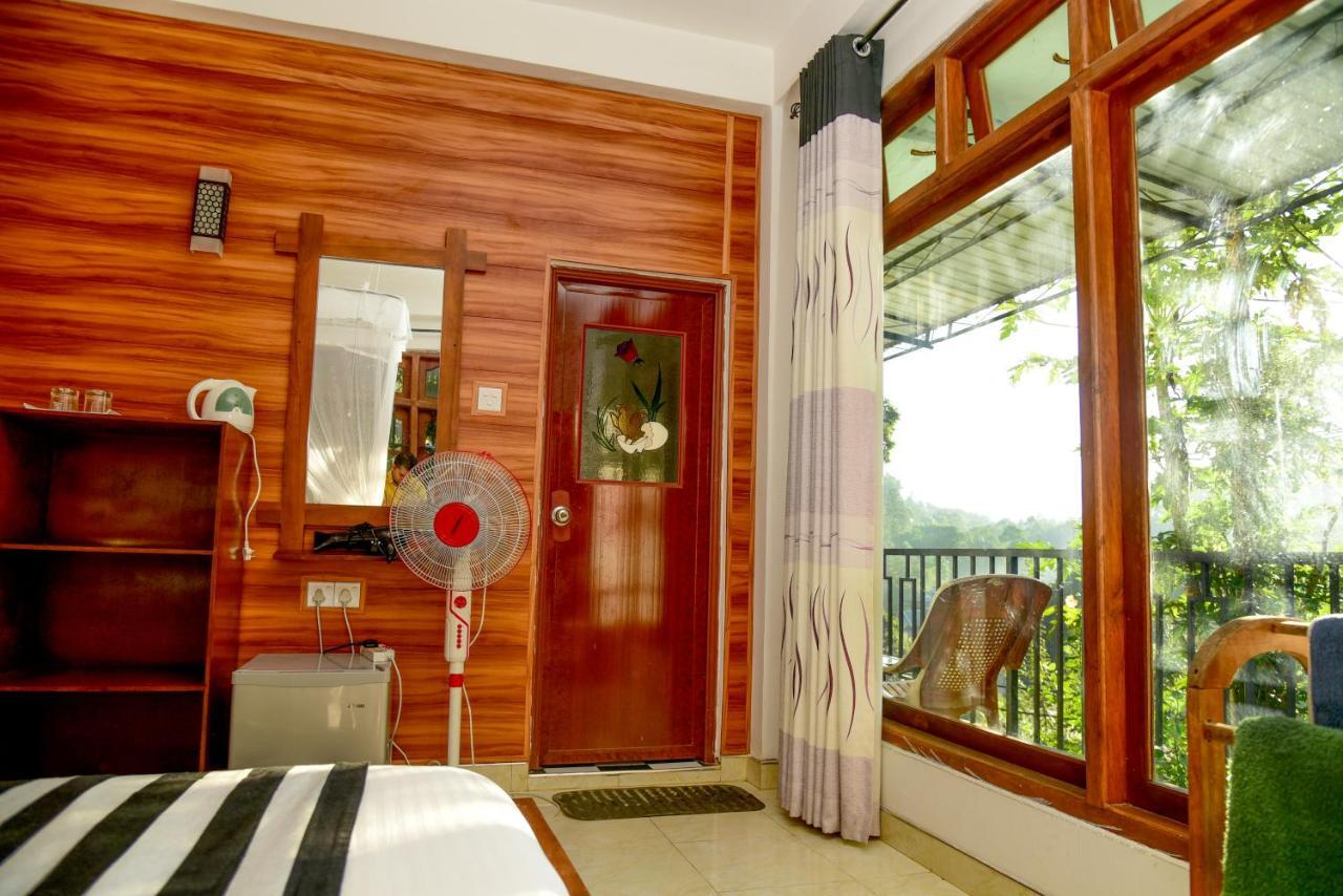 Senasuma Homestay Ella Buitenkant foto