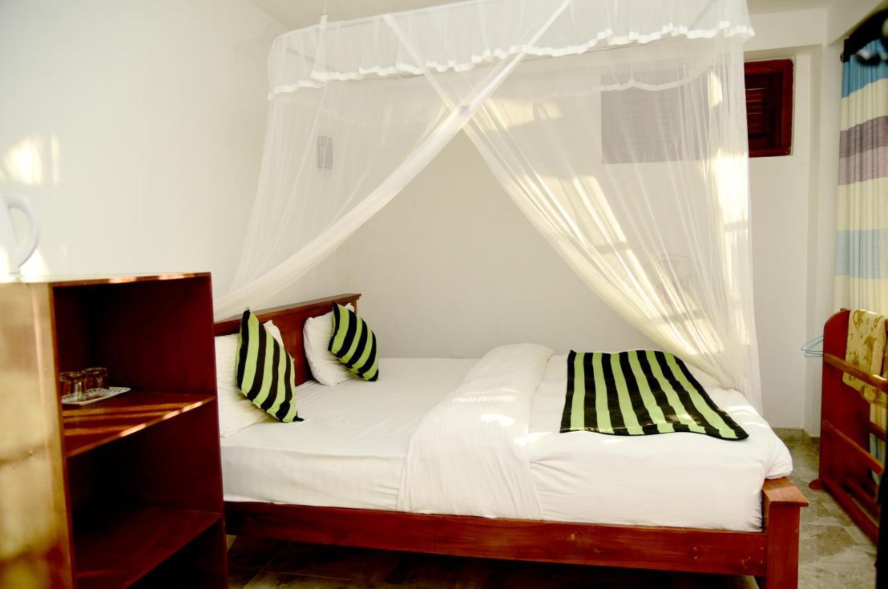 Senasuma Homestay Ella Buitenkant foto