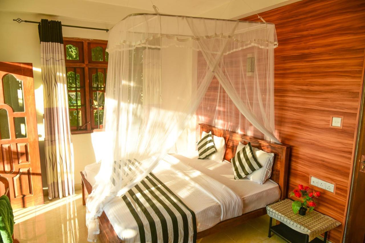 Senasuma Homestay Ella Buitenkant foto